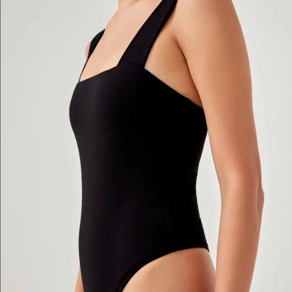 NWT love bonito Norah square neck bodysuit